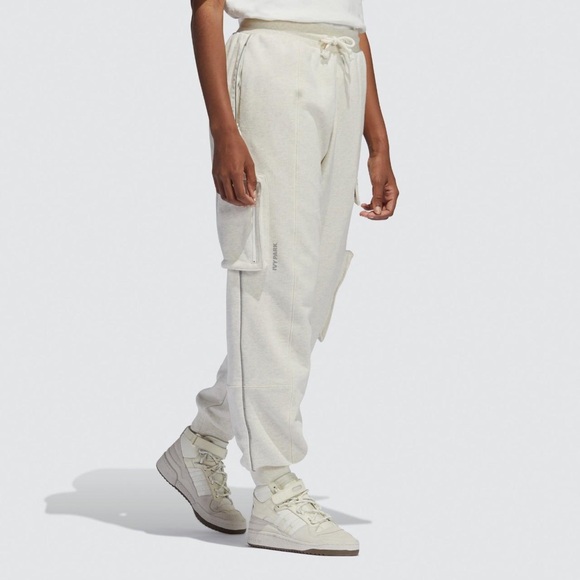 Ivy Park x adidas hoodie and sweatpants set - Picture 4 of 12